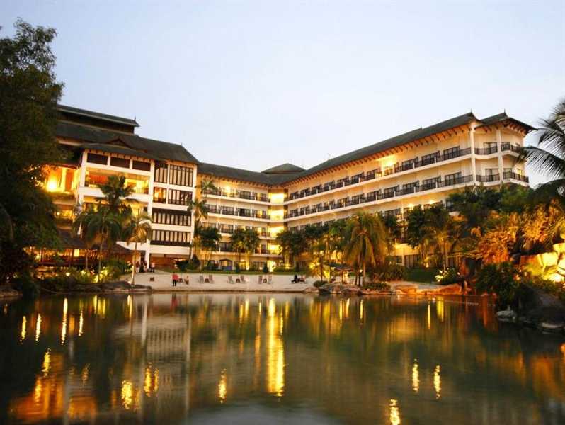 تور مالزي هتل ماینس ولنس- آژانس مسافرتي و هواپيمايي آفتاب ساحل آبي